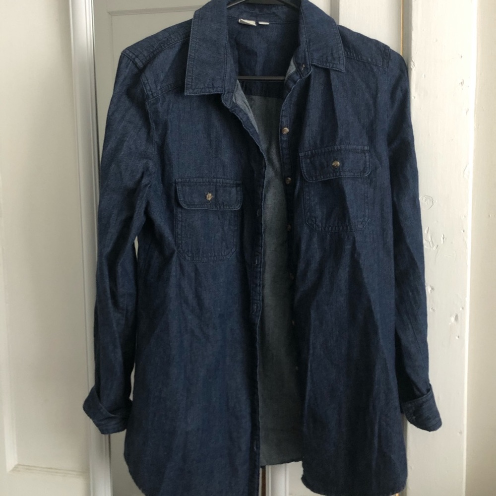 EUC size M dark blue button down shirt